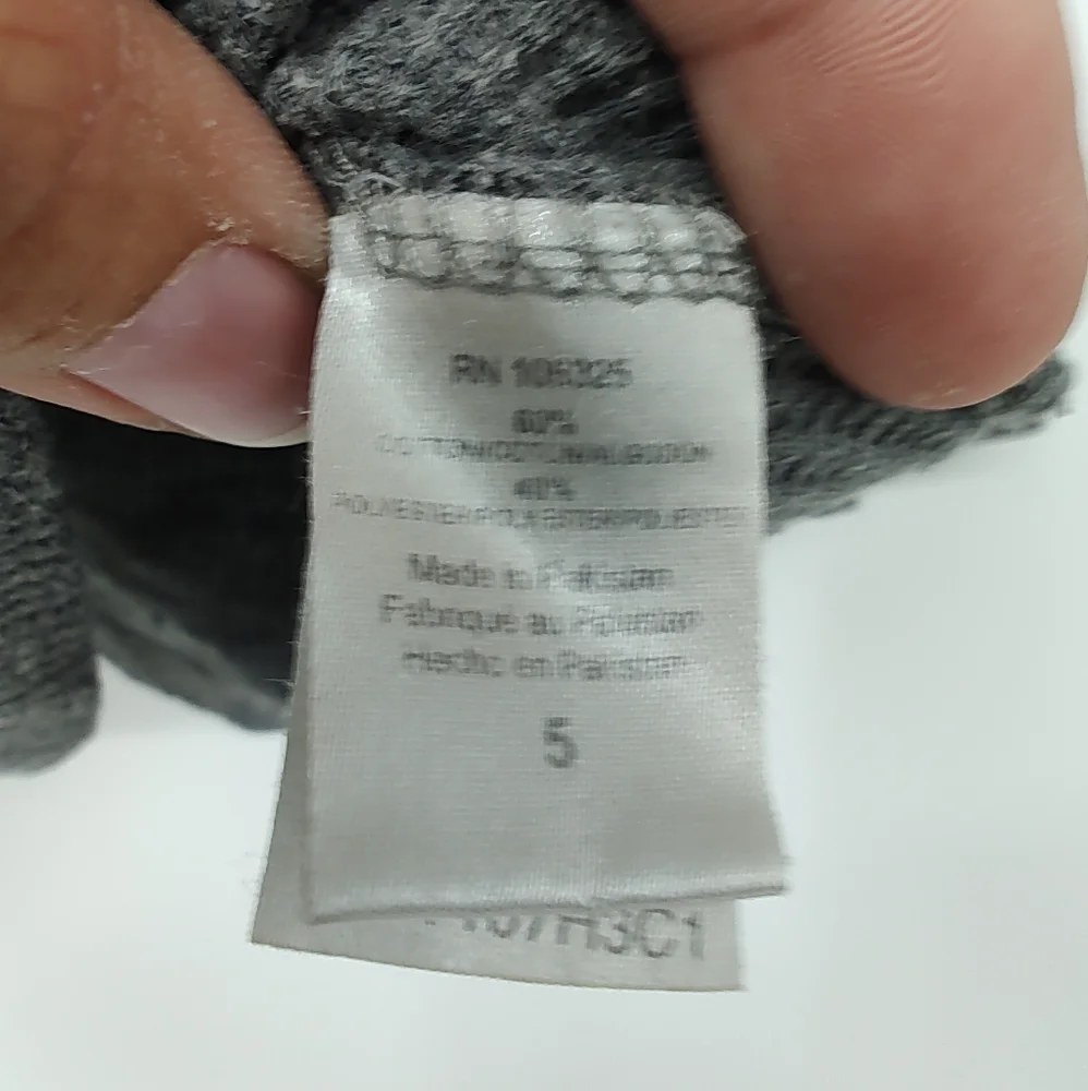 John Deere Green Logo on Gray Thermal Knit Kids Size 5